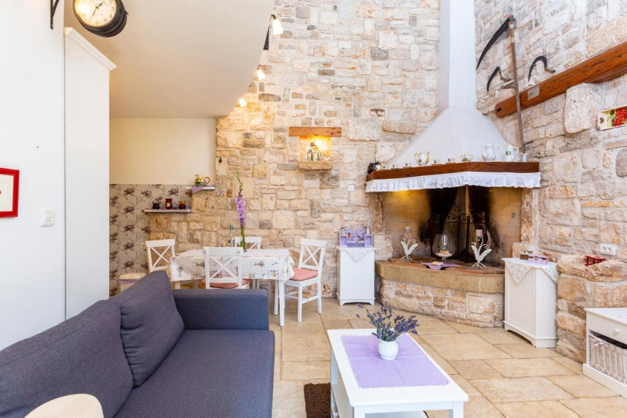 Ferienwohnung Lilo Lavender Loborika Exterior foto